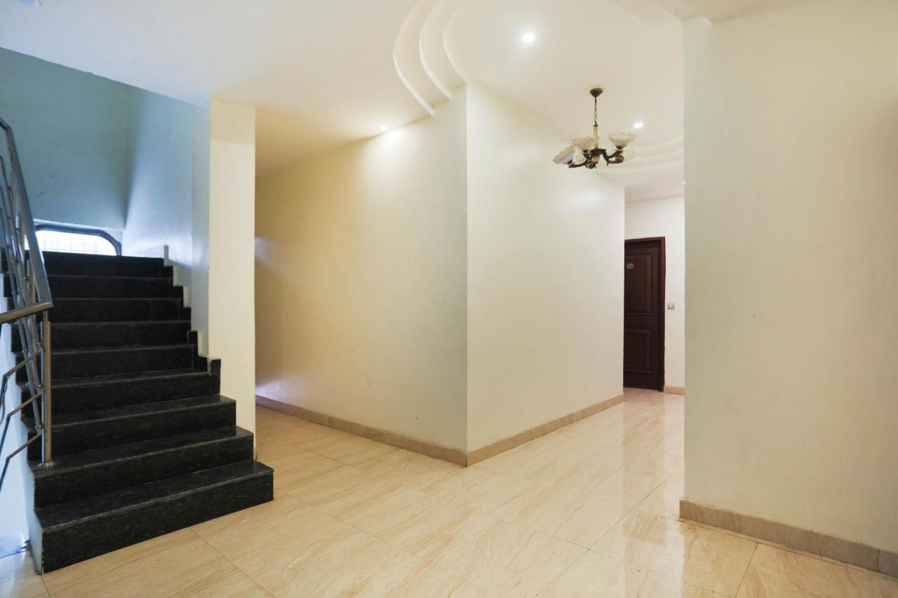 Capital O The Nest Expo Near Pvr Ansal Plaza Greater Noida Hotel Exterior photo