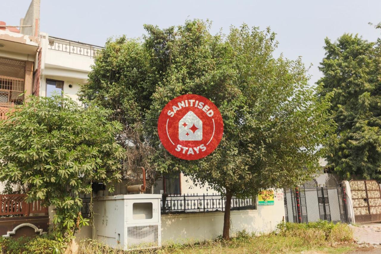 Capital O The Nest Expo Near Pvr Ansal Plaza Greater Noida Hotel Exterior photo